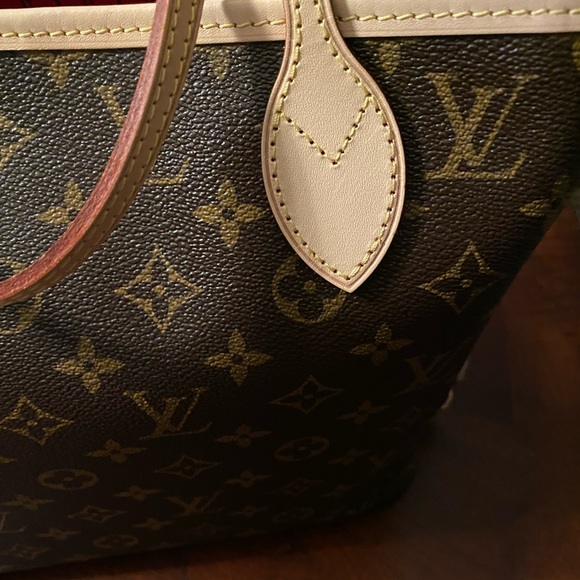 Authentic Louis Vuitton Neverfull MM like new *no pouch* - Picture 11 of 16